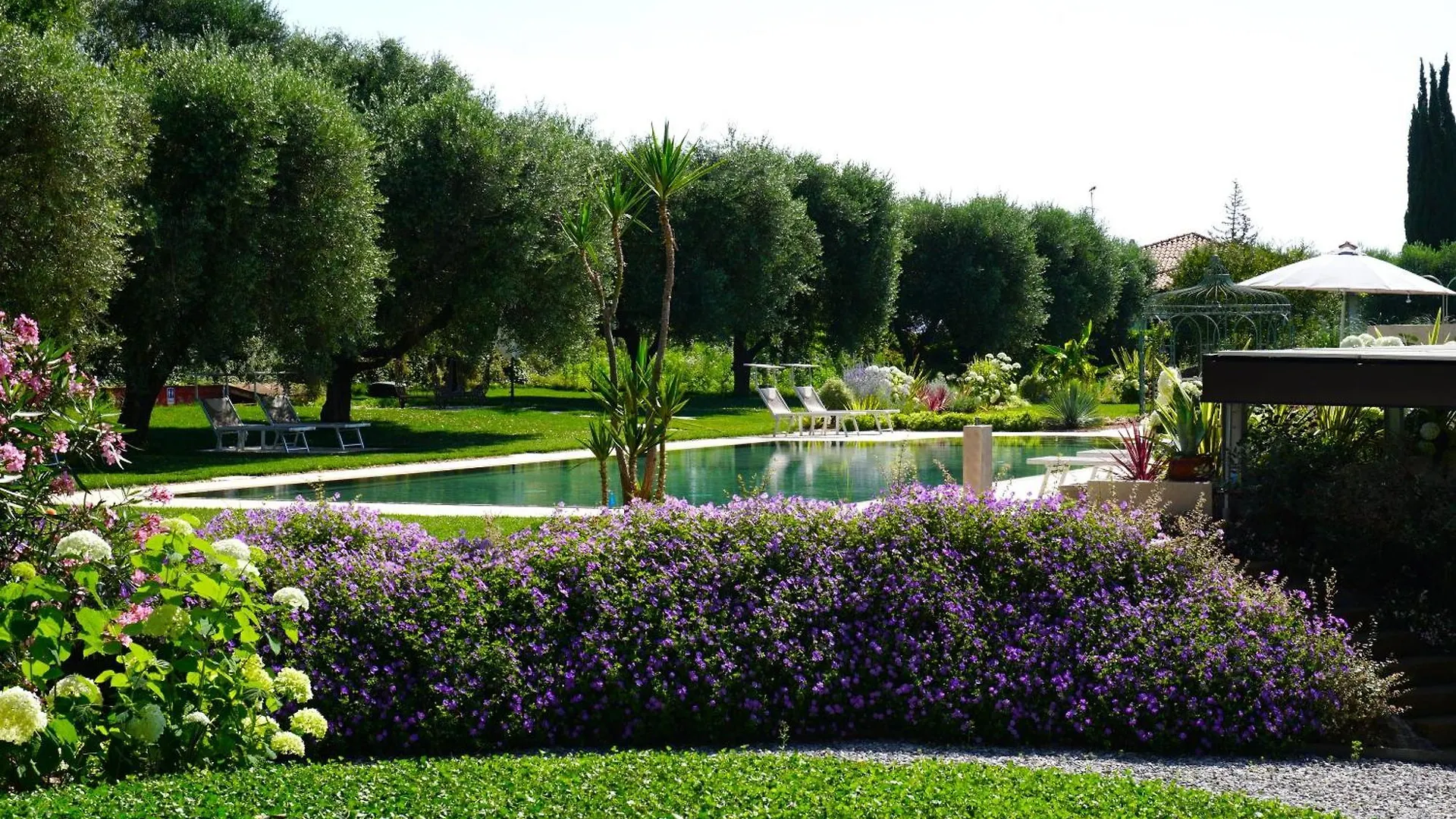 Abaye 5 Barolo - Charm Adults Only Apartment Soiano Del Lago Italy