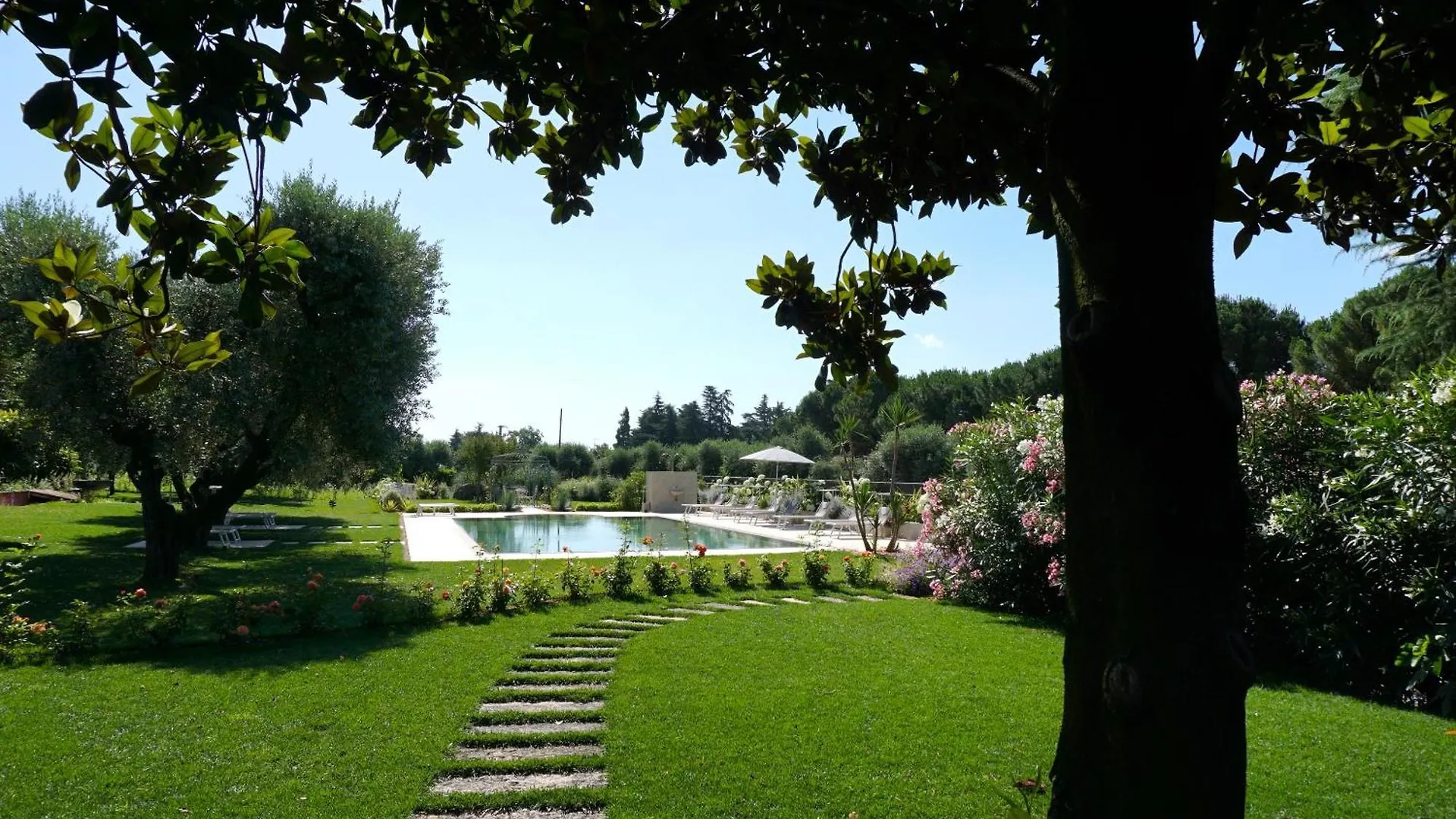 Abaye 5 Barolo - Charm Adults Only Apartment Soiano Del Lago 0*,  Italy
